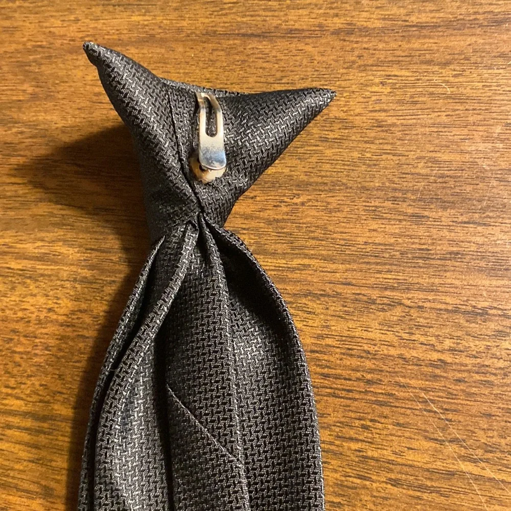 Boys clip on necktie